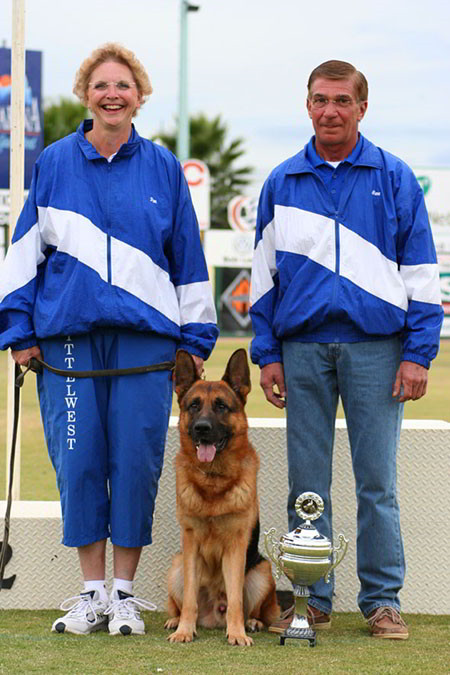 2005 Universal Seiger Champion Fabian Vom Mittelwest 3 2005 Universal Seiger Champion Fabian Vom Mittelwest 3